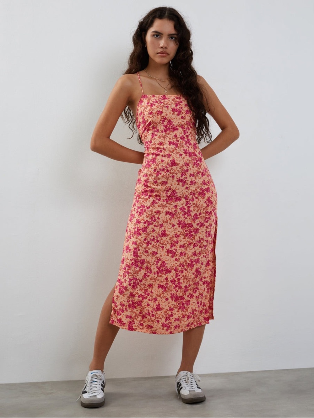Motel Rocks Nosita Midi Dress in Wild Dark Flower Cantaloupe - size small - NWT